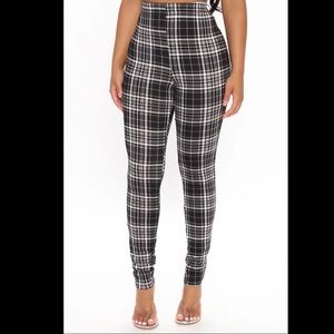 FashionNova Plaid Print Legging